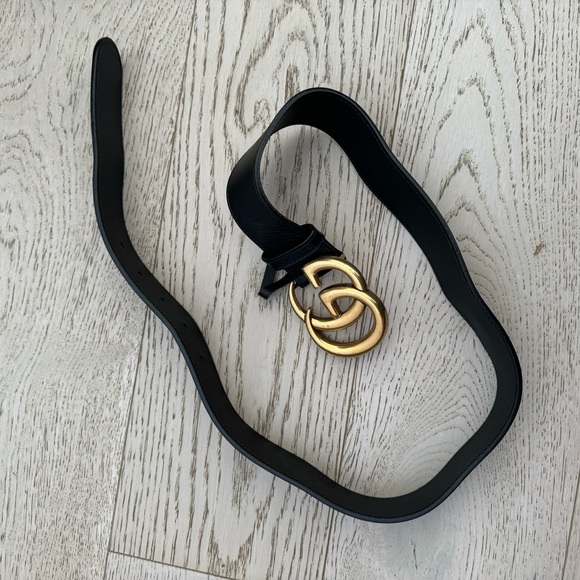 GUCCI Wide leather belt with Double G buckle - Picture 6 of 10